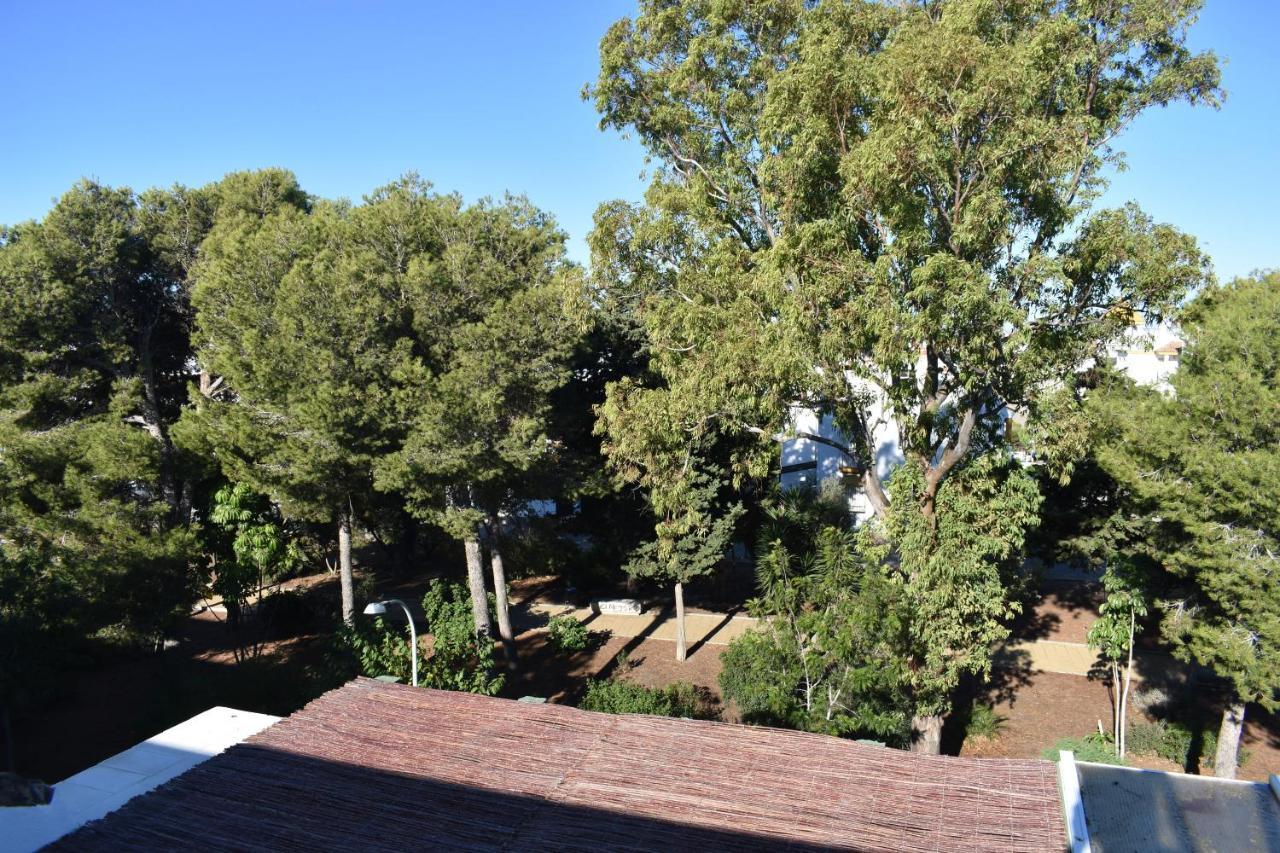Apartamento Zona Atalaya con garaje y WIFI GRATIS cerca de la playa La Fontanilla Conil De La Frontera Exterior foto