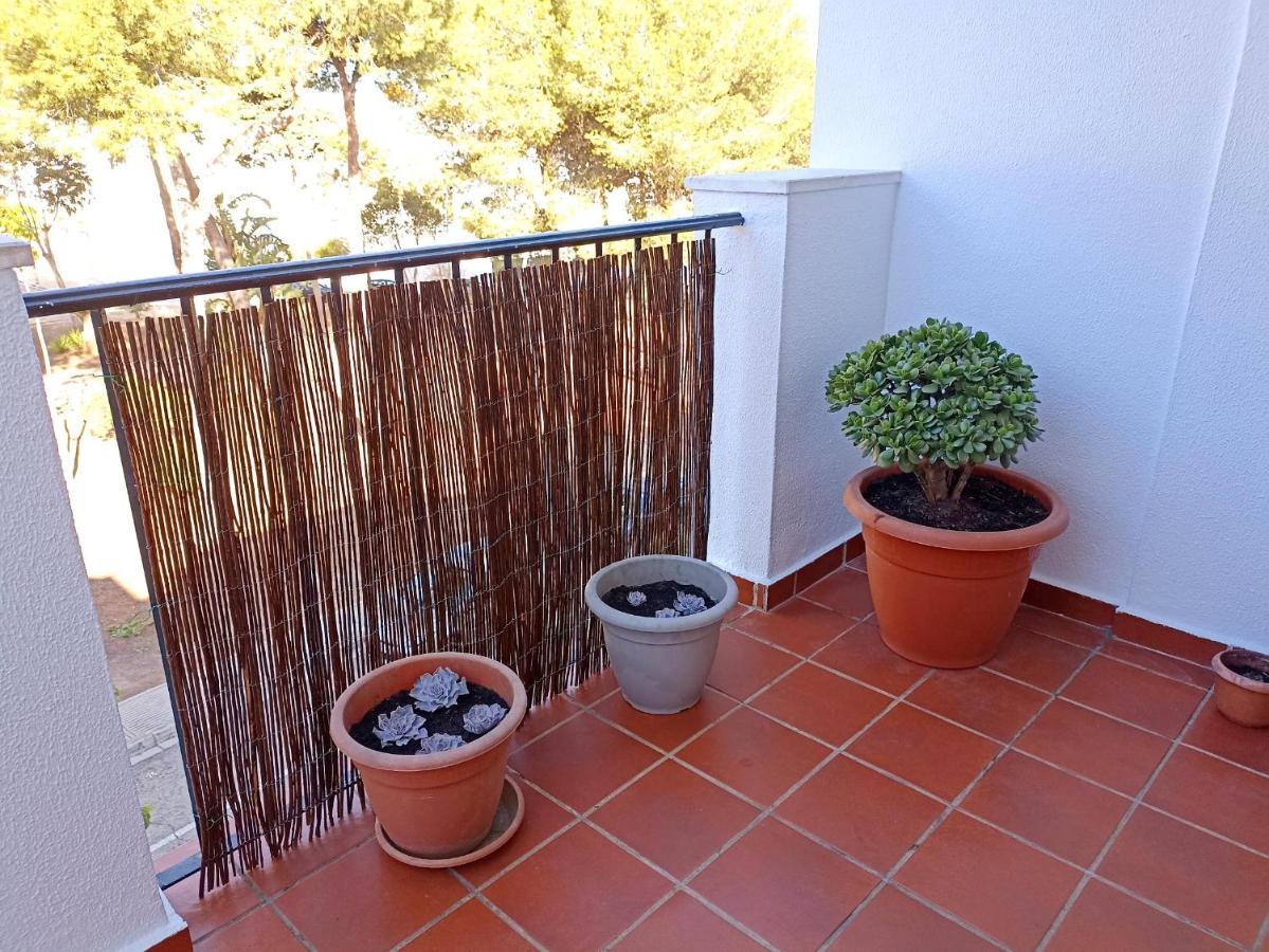 Apartamento Zona Atalaya con garaje y WIFI GRATIS cerca de la playa La Fontanilla Conil De La Frontera Exterior foto